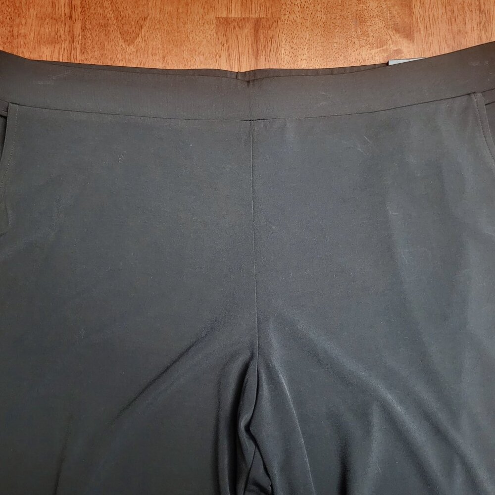 White House Black Market ~ Sz L ~ Wide Leg Black Pants ~ NWT - Picture 3 of 8